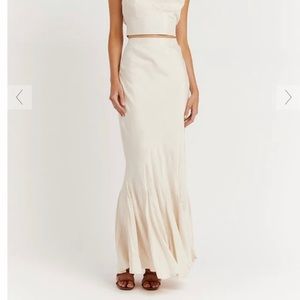 Dissh | Campbell Oyster Fluted Midi Skirt